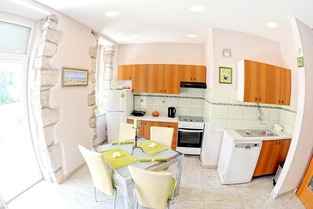 Apartman Harmony Apartment Pula Bagian luar foto